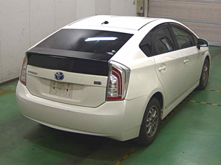 TOYOTA PRIUS 2012