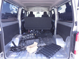 NISSAN CARAVAN VAN 2014
