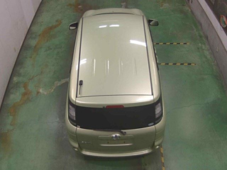 TOYOTA SIENTA 2014