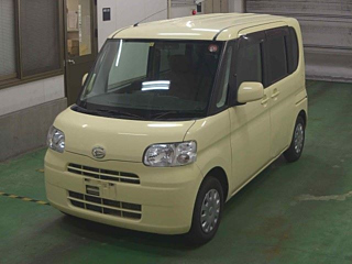 DAIHATSU TANTO 2010