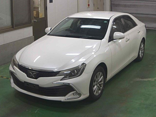 TOYOTA MARK X 2017