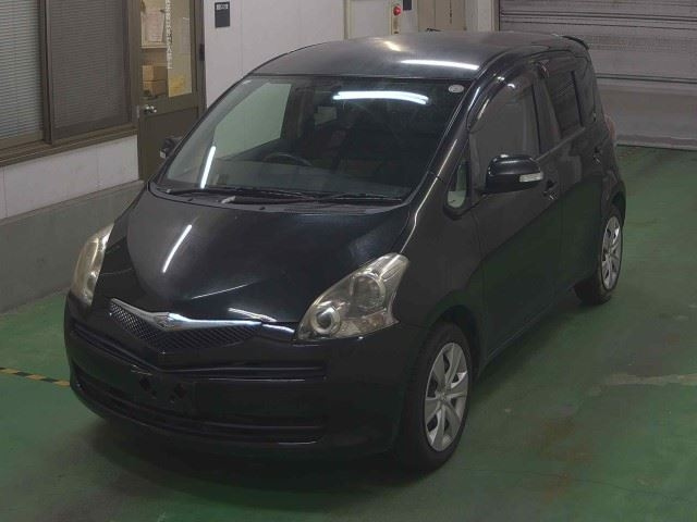 TOYOTA RACTIS 2010