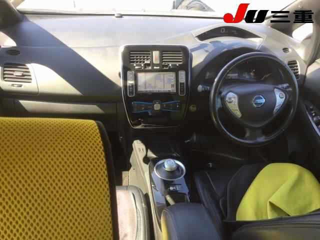 NISSAN LEAF 2014