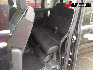 DAIHATSU TANTO 2012