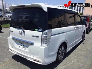 HONDA STEP WAGON 2013