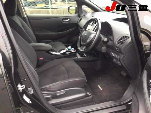 NISSAN LEAF 2016