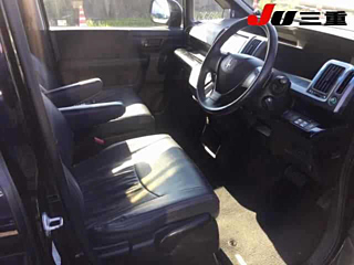 HONDA STEP WAGON 2010