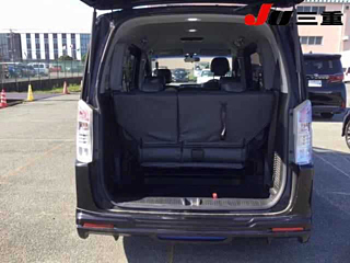 HONDA STEP WAGON 2010