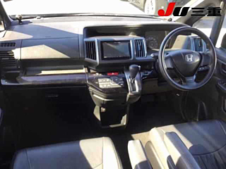 HONDA STEP WAGON 2010