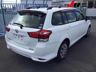 TOYOTA COROLLA FIELDER 2016