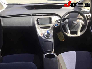 TOYOTA PRIUS 2013