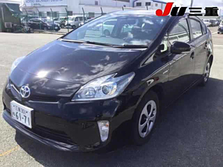 TOYOTA PRIUS 2013
