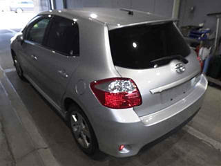 TOYOTA AURIS 2010