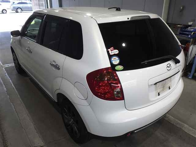 MAZDA VERISA 2015