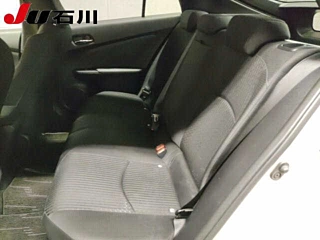 TOYOTA PRIUS 2016