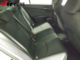 TOYOTA PRIUS 2016