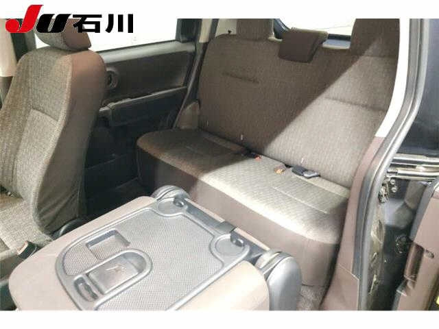 TOYOTA SPADE 2014