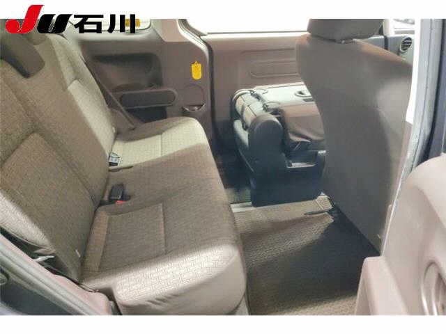 TOYOTA SPADE 2014