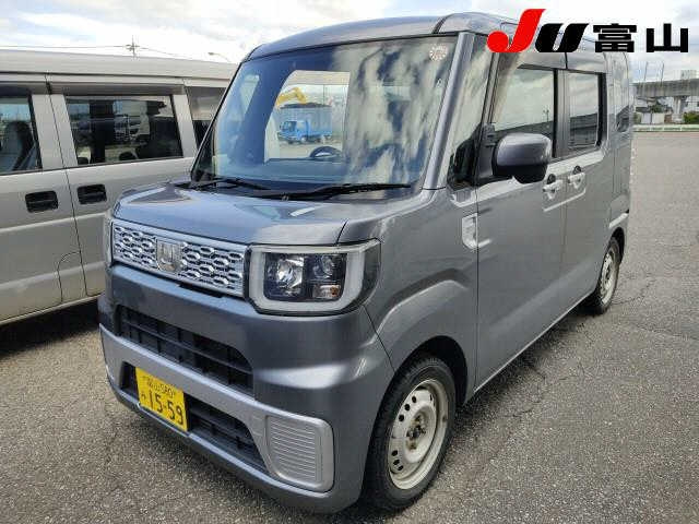 DAIHATSU WAKE 2014