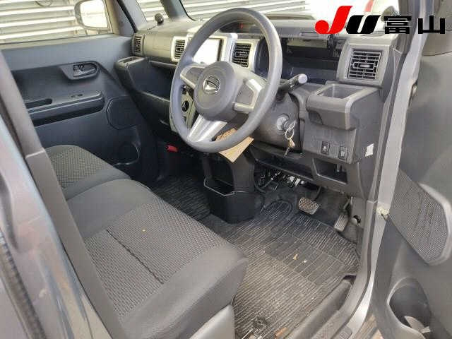DAIHATSU WAKE 2014