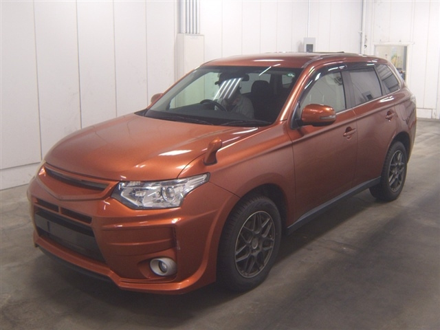 MITSUBISHI OUTLANDER 2013