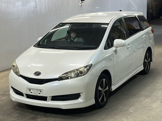 TOYOTA WISH 2012