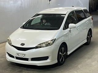 TOYOTA WISH 2012