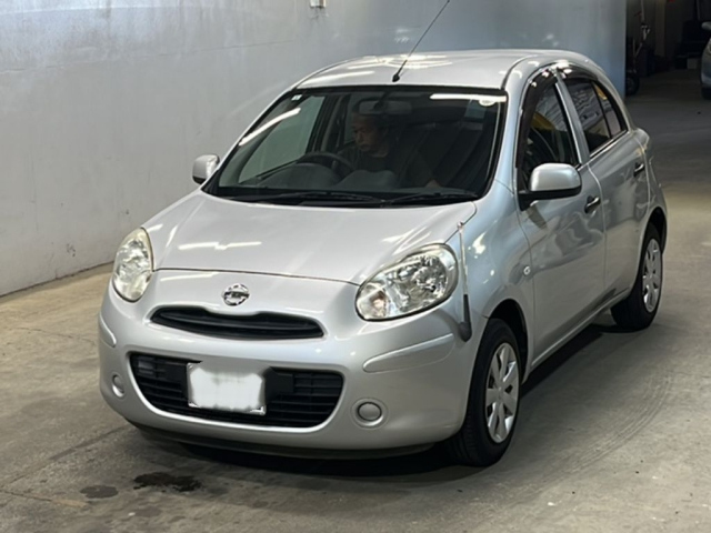 NISSAN MARCH 2013