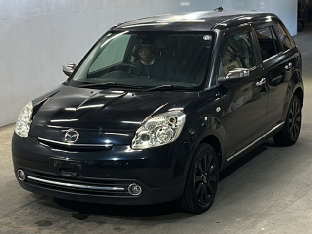 MAZDA VERISA 2014