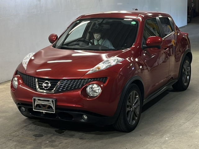 NISSAN JUKE 2013