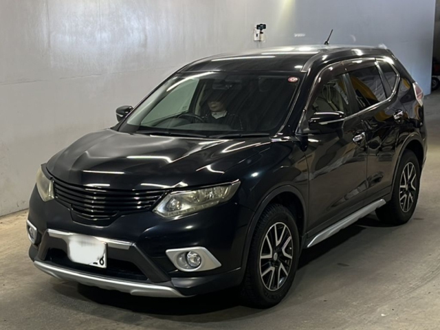 NISSAN X-TRAIL 2014