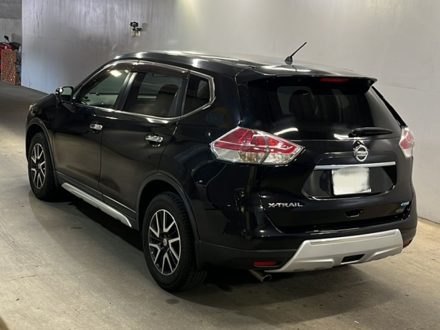 NISSAN X-TRAIL 2014