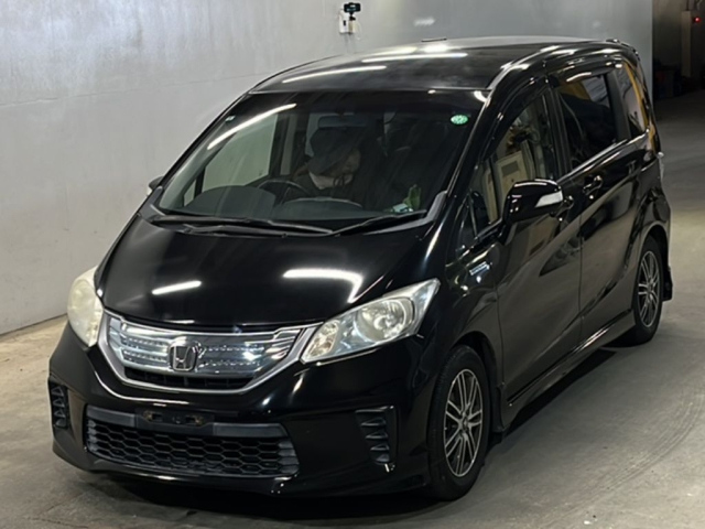 HONDA FREED 2013