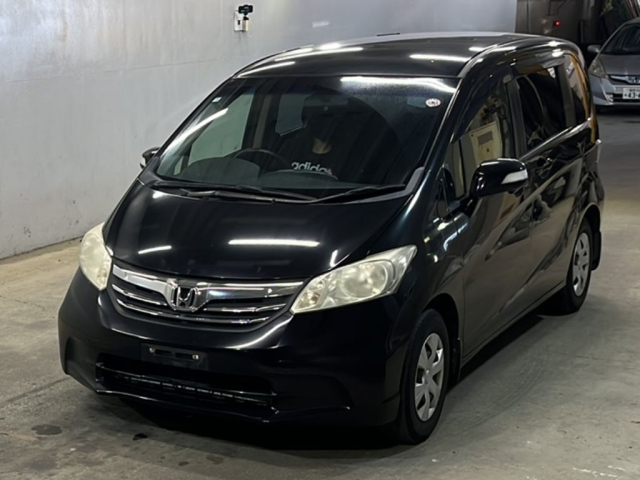 HONDA FREED 2012