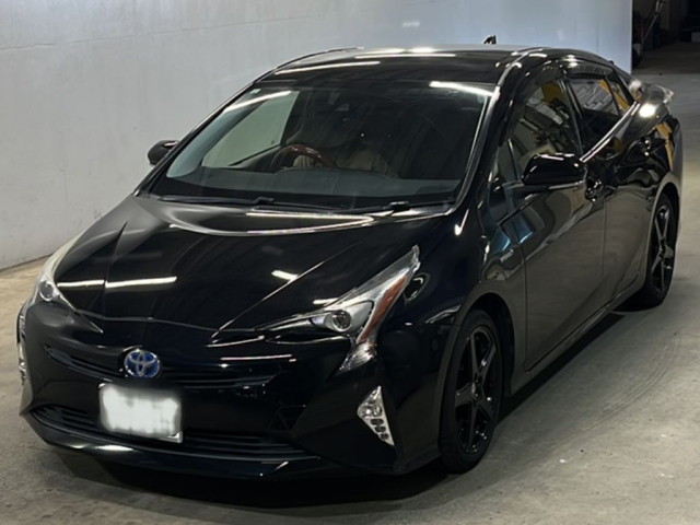 TOYOTA PRIUS 2015