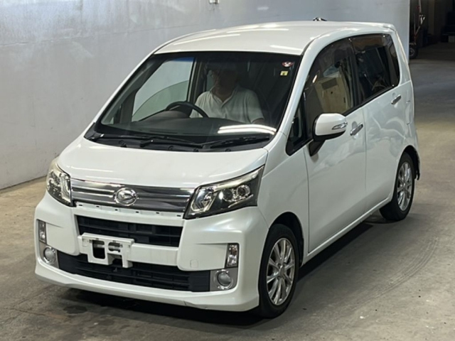 DAIHATSU MOVE 2013
