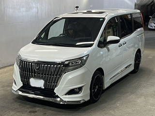 TOYOTA ESQUIRE 2017