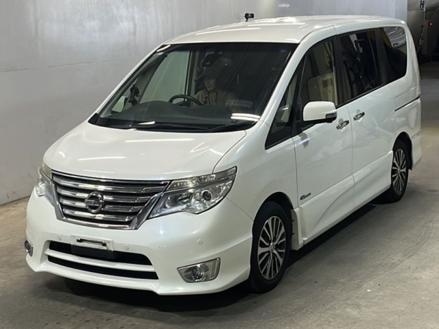 NISSAN SERENA 2014