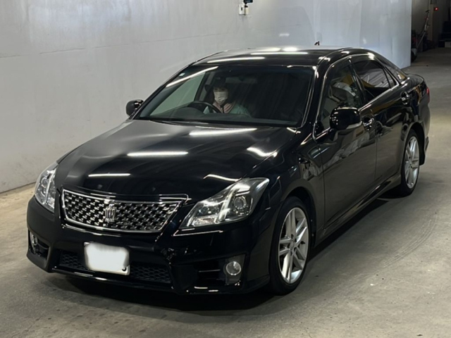 TOYOTA CROWN 2010