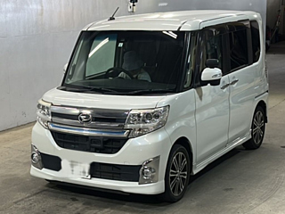DAIHATSU TANTO 2015
