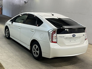TOYOTA PRIUS 2015