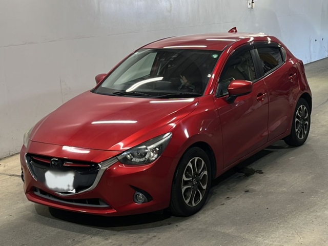 MAZDA DEMIO 2015