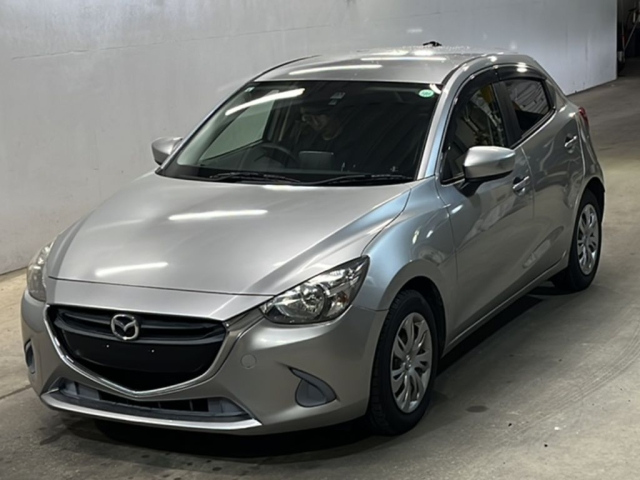 MAZDA DEMIO 2014