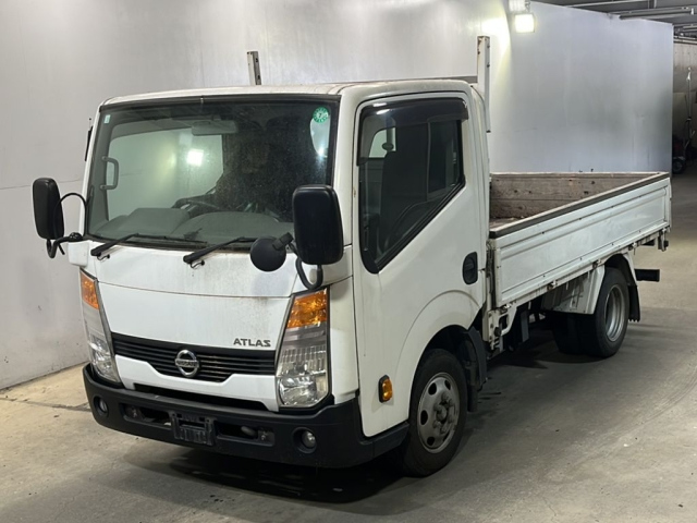 NISSAN ATLAS 2020