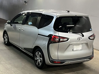 TOYOTA SIENTA 2019