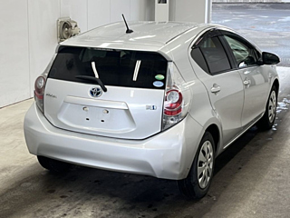 TOYOTA AQUA 2014