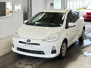 TOYOTA AQUA 2014