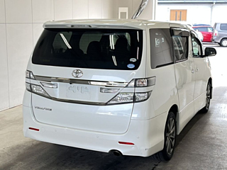 TOYOTA VELLFIRE 2012