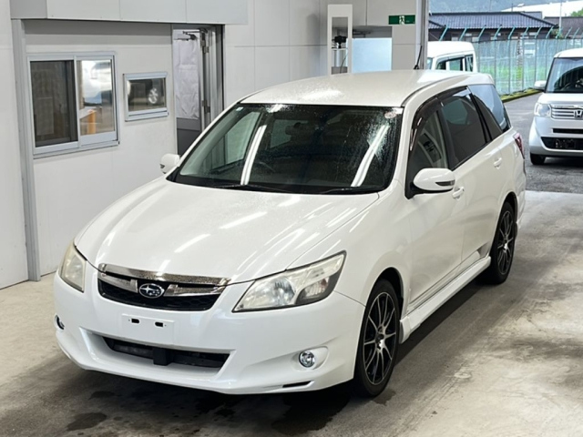 SUBARU EXIGA 2012