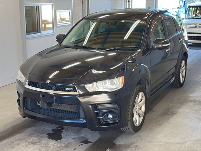 MITSUBISHI OUTLANDER 2010